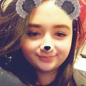 Meet your Posher, Sariah